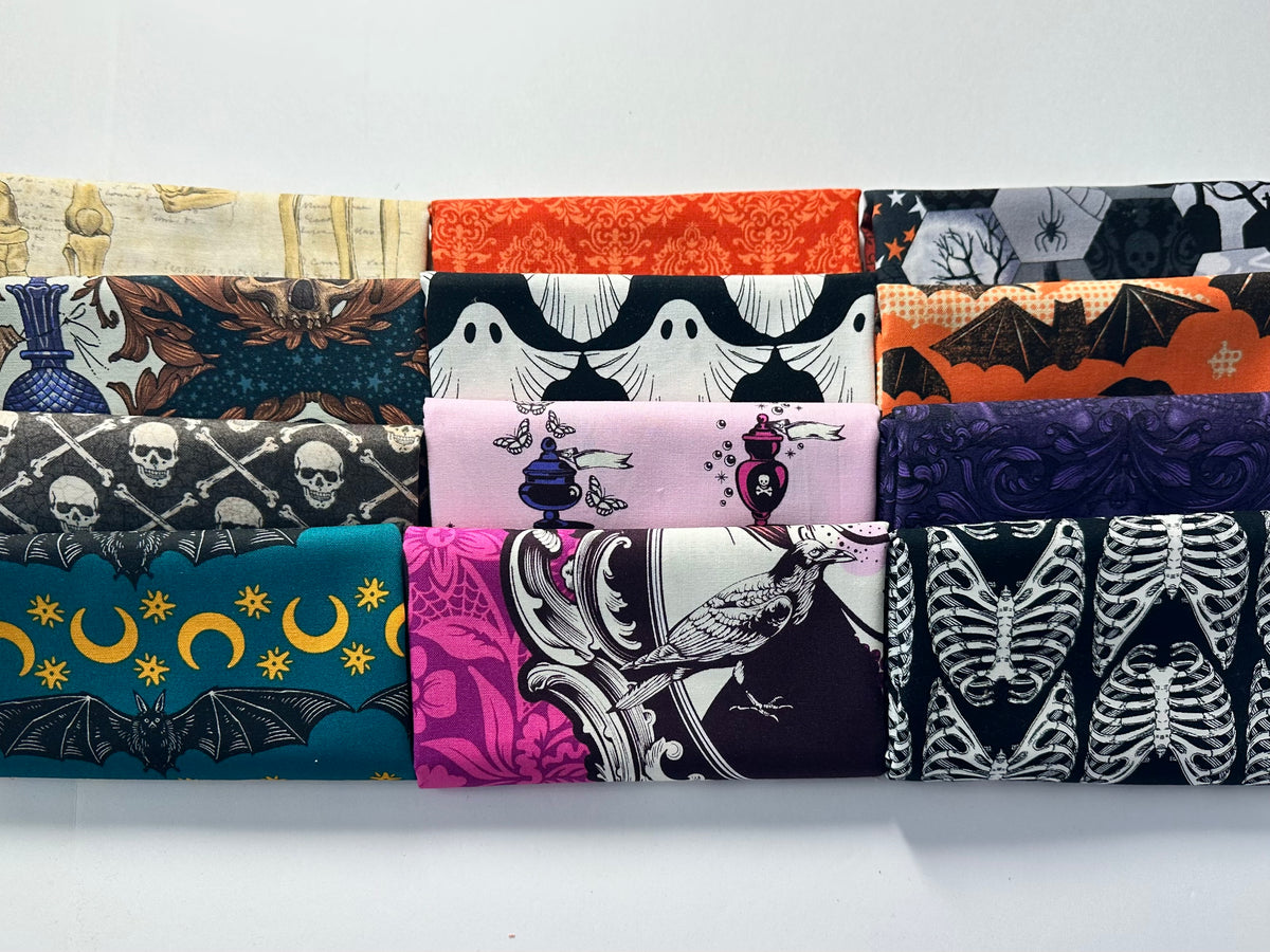 HALLOWEEN Fabric Scrap Bundle