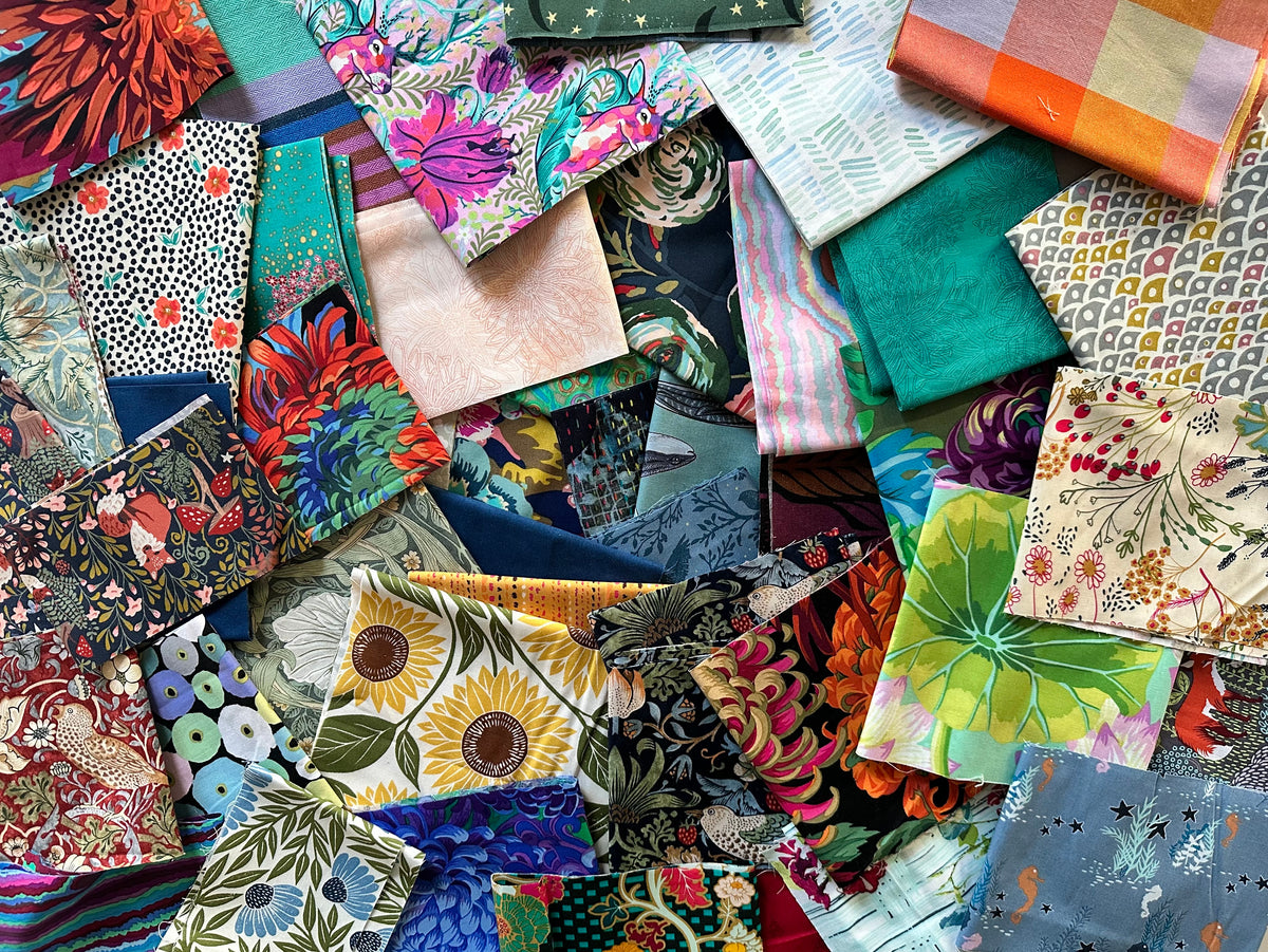 2 lb Small Fabric Scraps Bundle