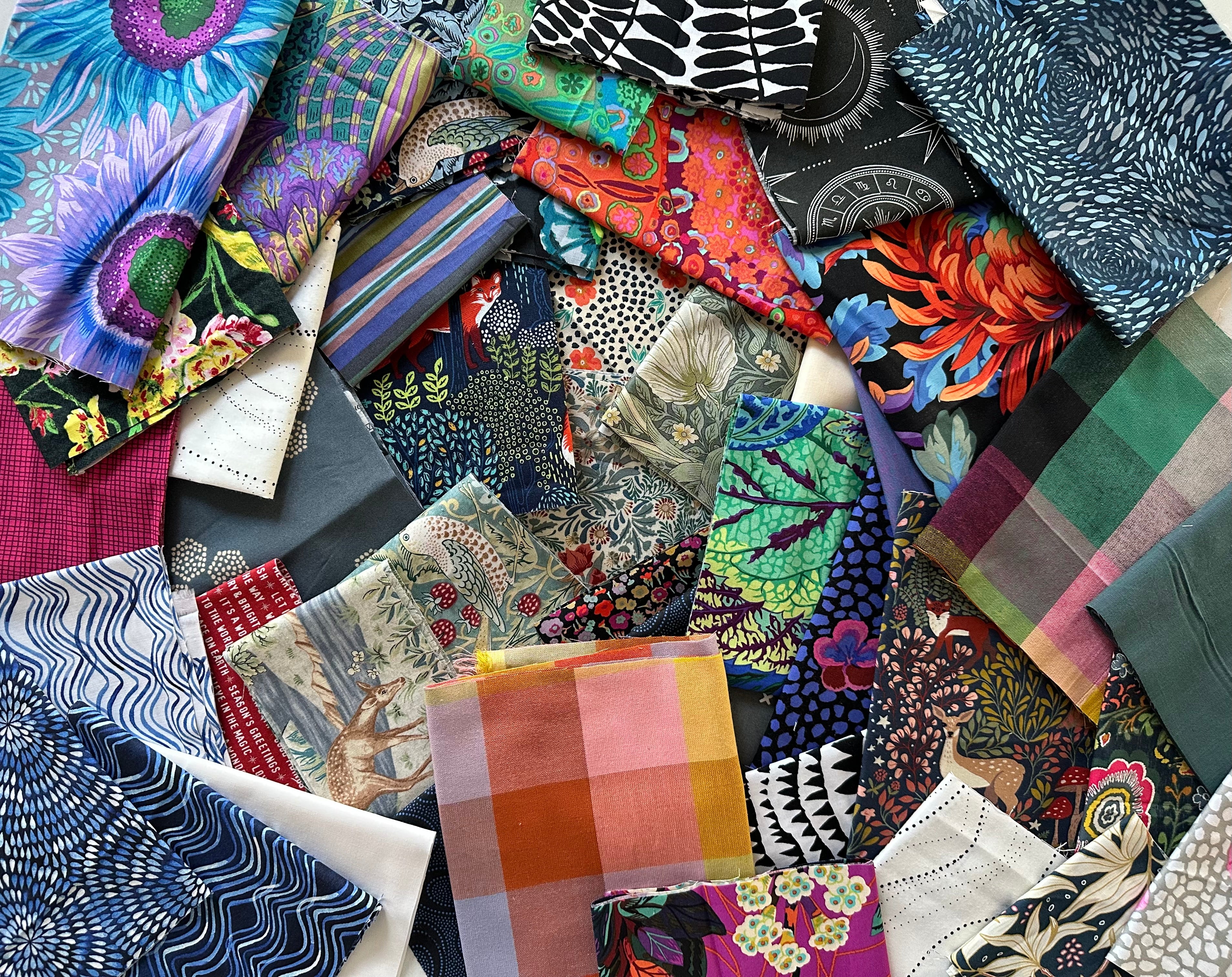 2 lb Small Fabric Scraps Bundle