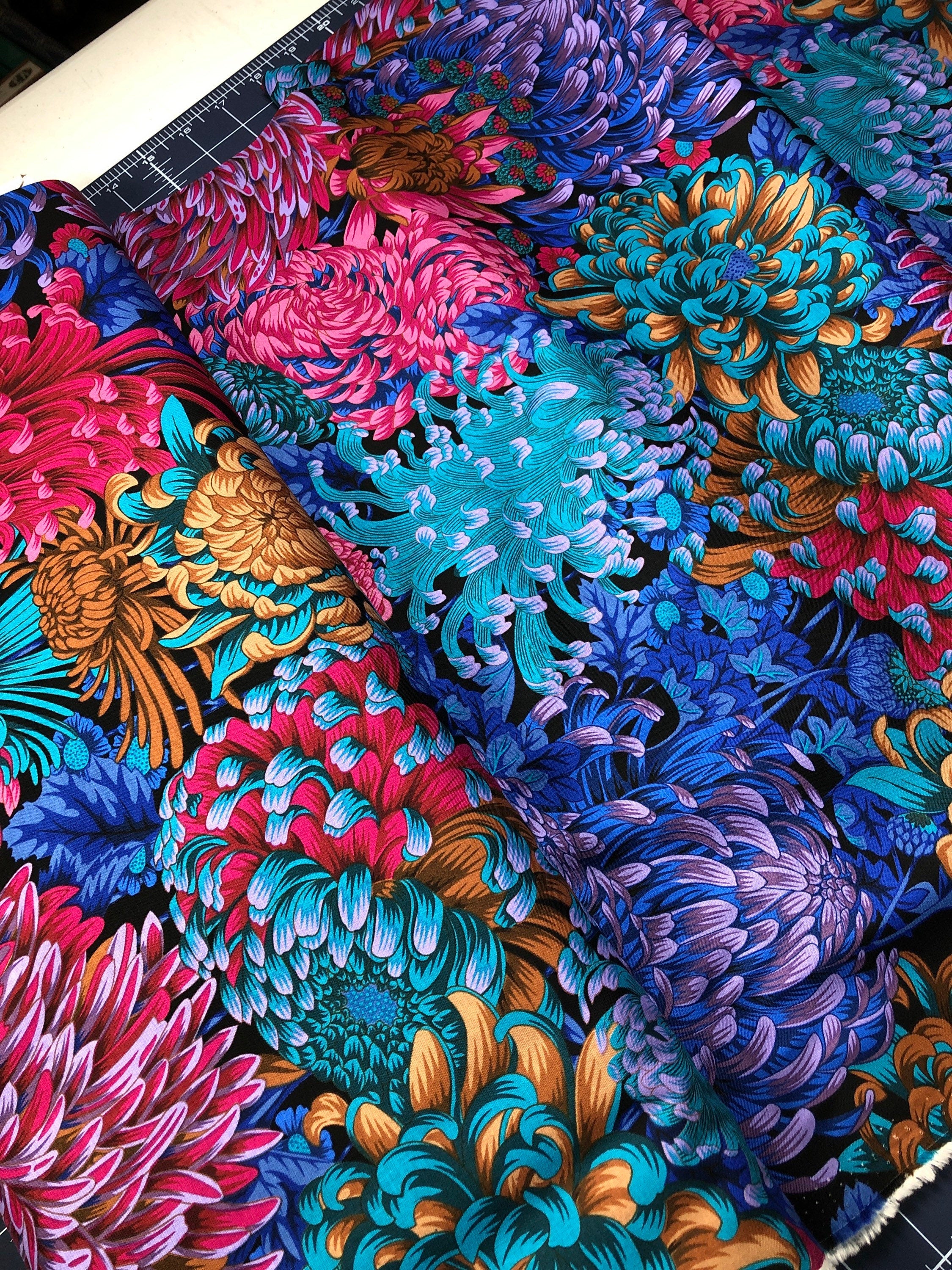 Hokusai's Mums - Dark