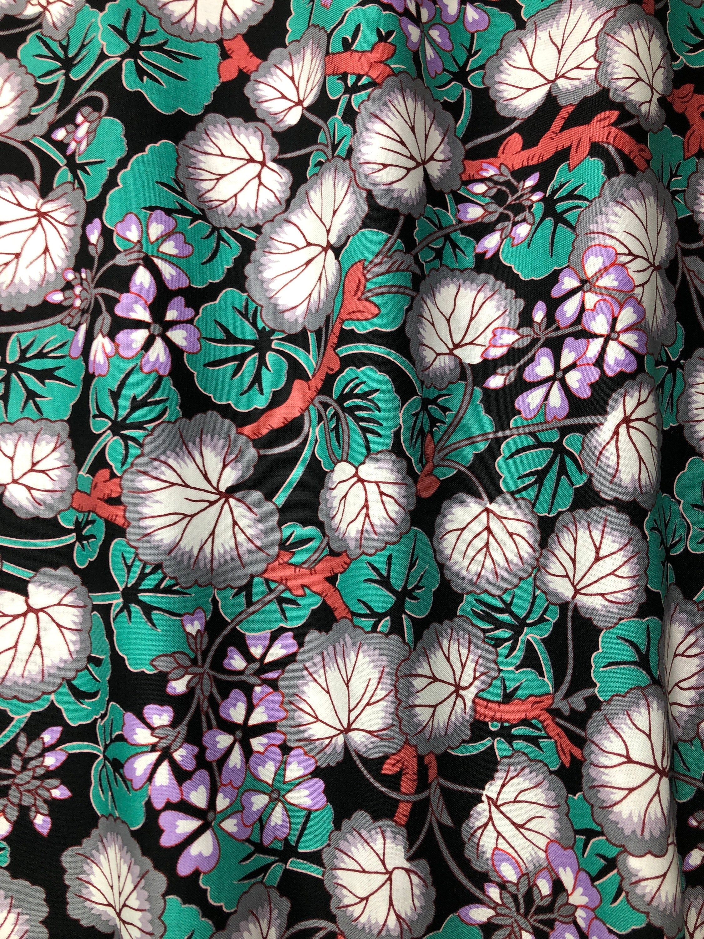 Climbing Geraniums - Black