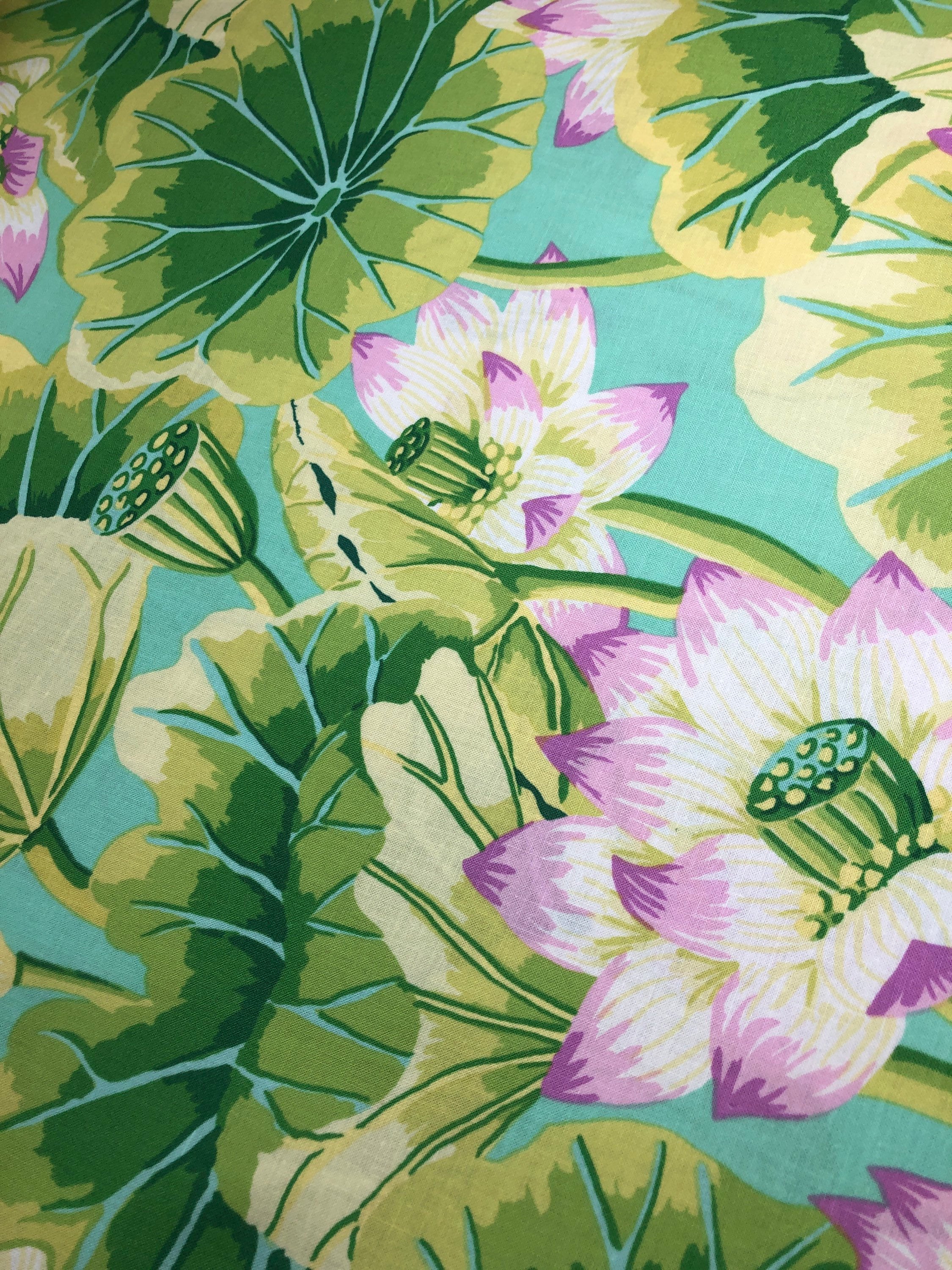 Lake Blossoms - Green