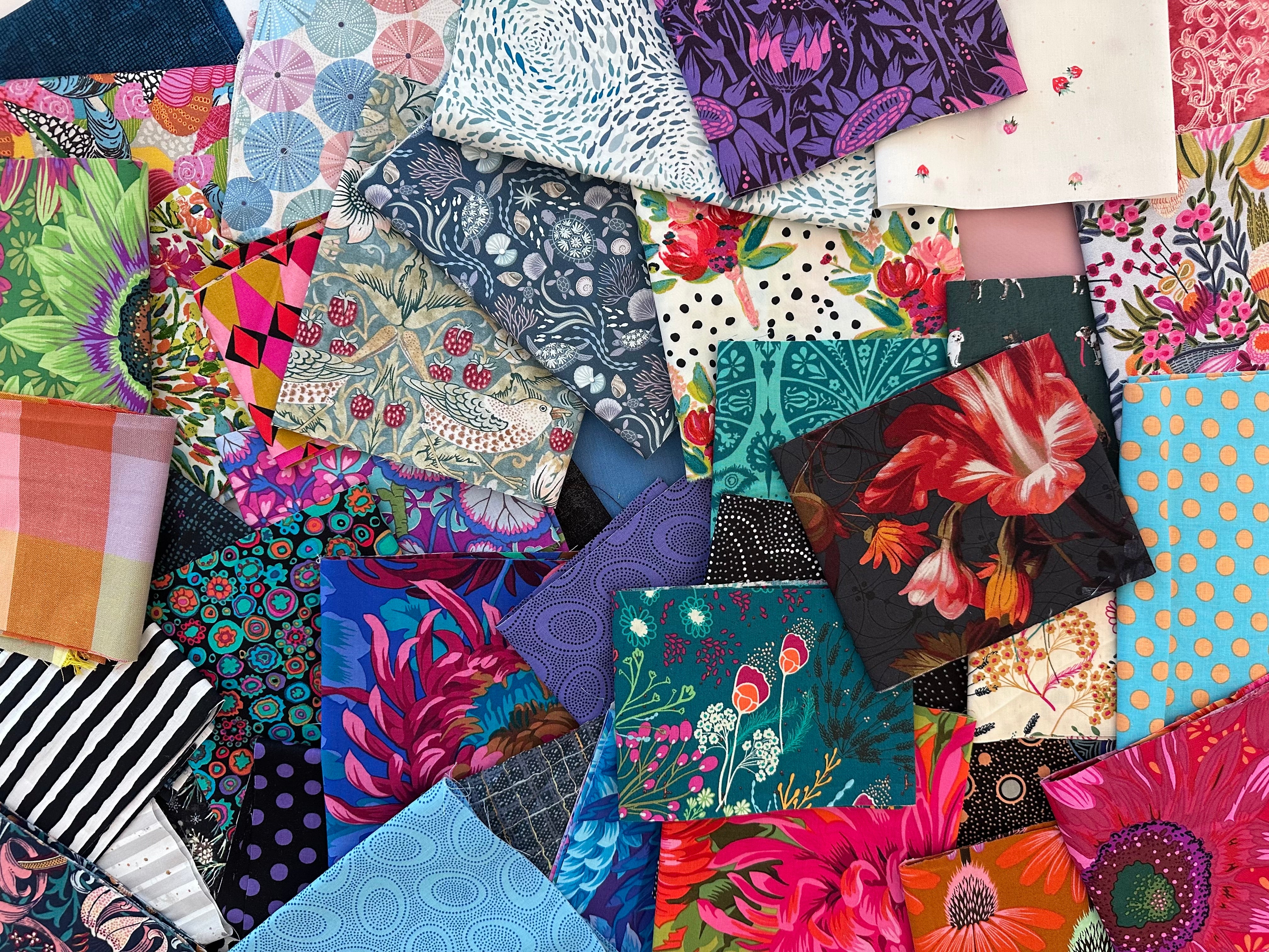 2 lb Small Fabric Scraps Bundle