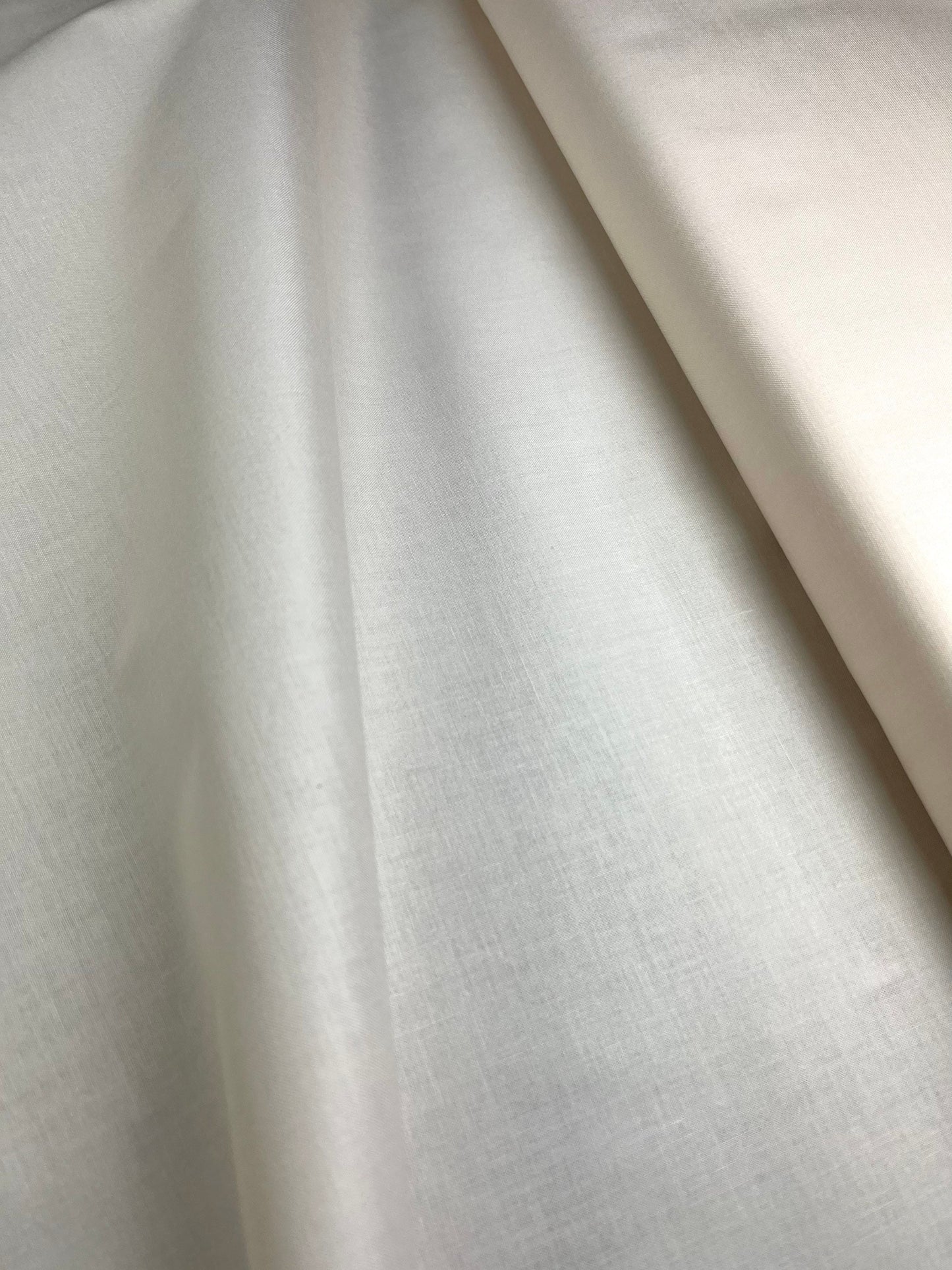 Cotton Vintage White Solid C100-04 Riley Blake Fabrics, White Solid, Quilt Fabric, Cotton Fabric, Quilting Fabric, Fabric By The Yard